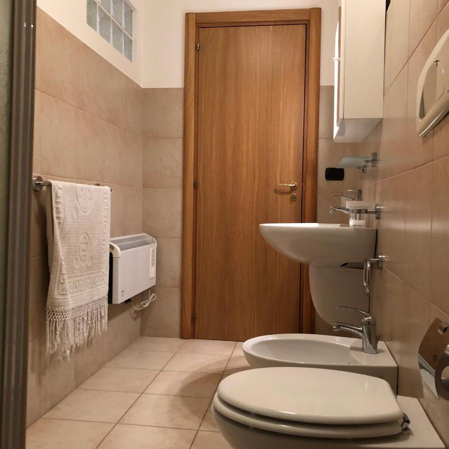 Intendenza 32 Suite Historical Centre Bari Luaran gambar